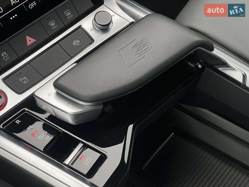 Позашляховик / Кросовер Audi e-tron S Sportback 2023 в Луцьку