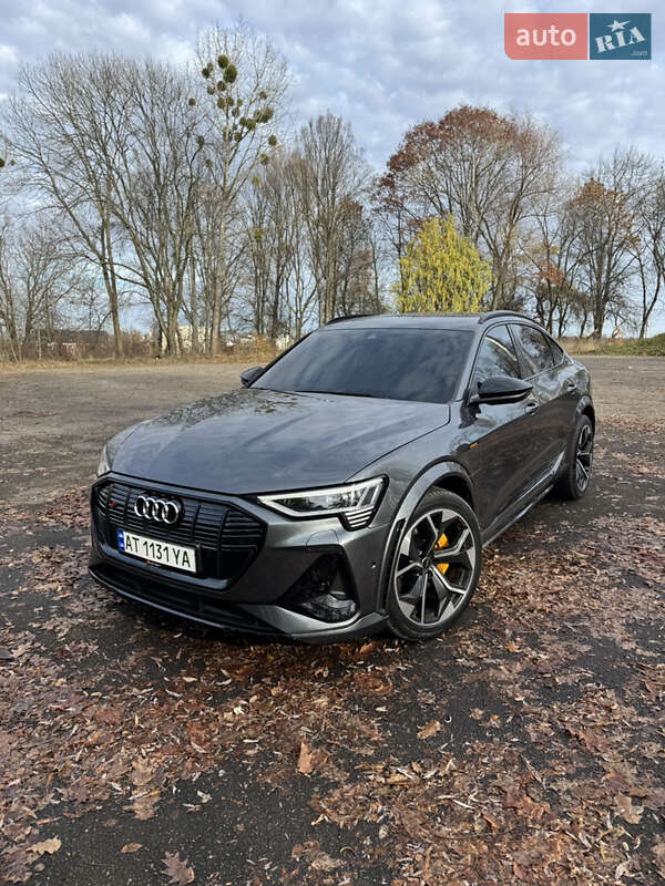 Внедорожник / Кроссовер Audi e-tron S Sportback 2023 в Калуше