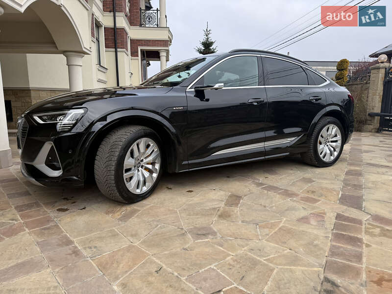 Позашляховик / Кросовер Audi e-tron S Sportback 2021 в Івано-Франківську