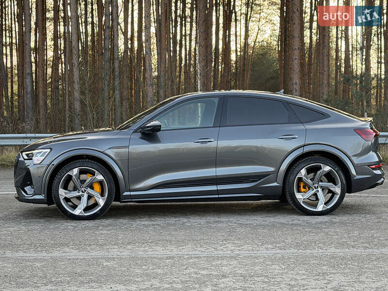 Внедорожник / Кроссовер Audi e-tron S Sportback 2022 в Ковеле фото 5 Внедорожник / Кроссовер Audi e-tron S Sportback 2022 в Ковеле