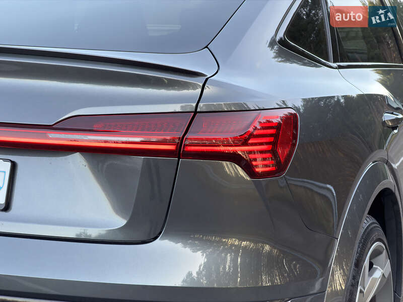 Внедорожник / Кроссовер Audi e-tron S Sportback 2022 в Ковеле фото 60 Внедорожник / Кроссовер Audi e-tron S Sportback 2022 в Ковеле