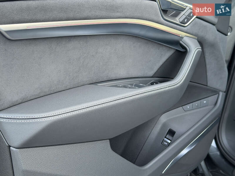 Внедорожник / Кроссовер Audi e-tron S Sportback 2022 в Ковеле фото 68 Внедорожник / Кроссовер Audi e-tron S Sportback 2022 в Ковеле