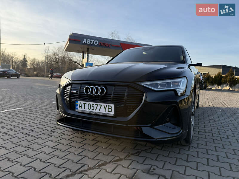 Позашляховик / Кросовер Audi e-tron S Sportback 2021 в Коломиї
