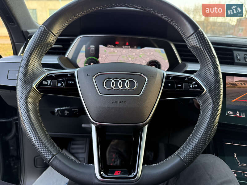 Позашляховик / Кросовер Audi e-tron S Sportback 2021 в Коломиї