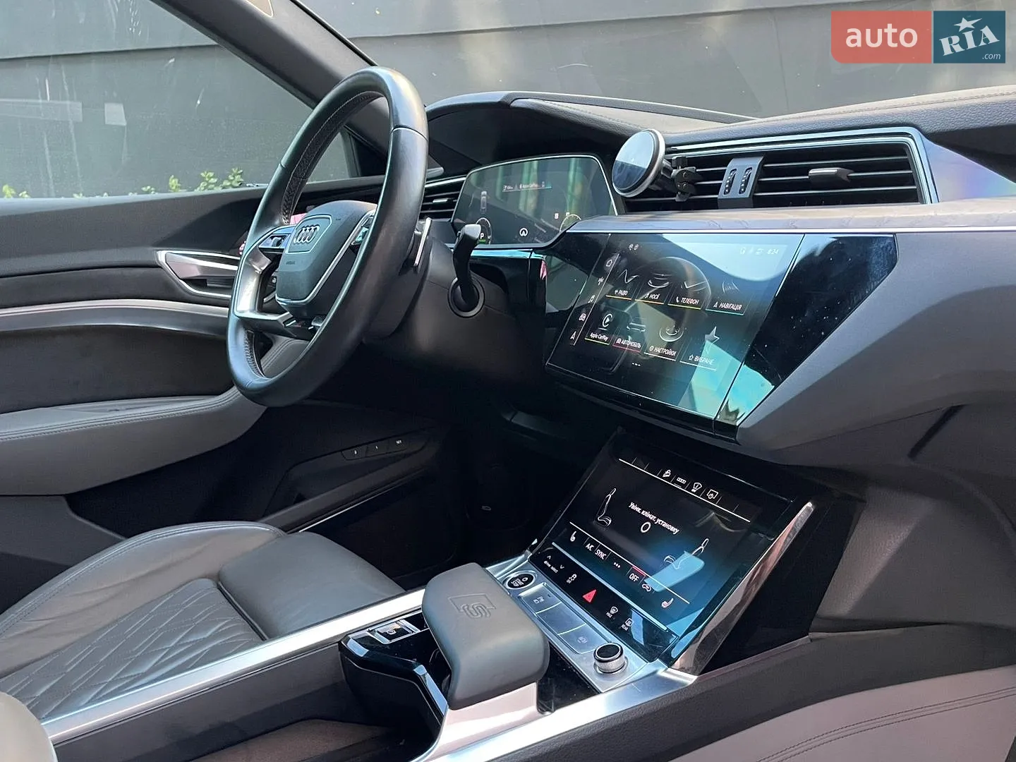 2020 Audi e-tron S Sportback - мініатюра 55