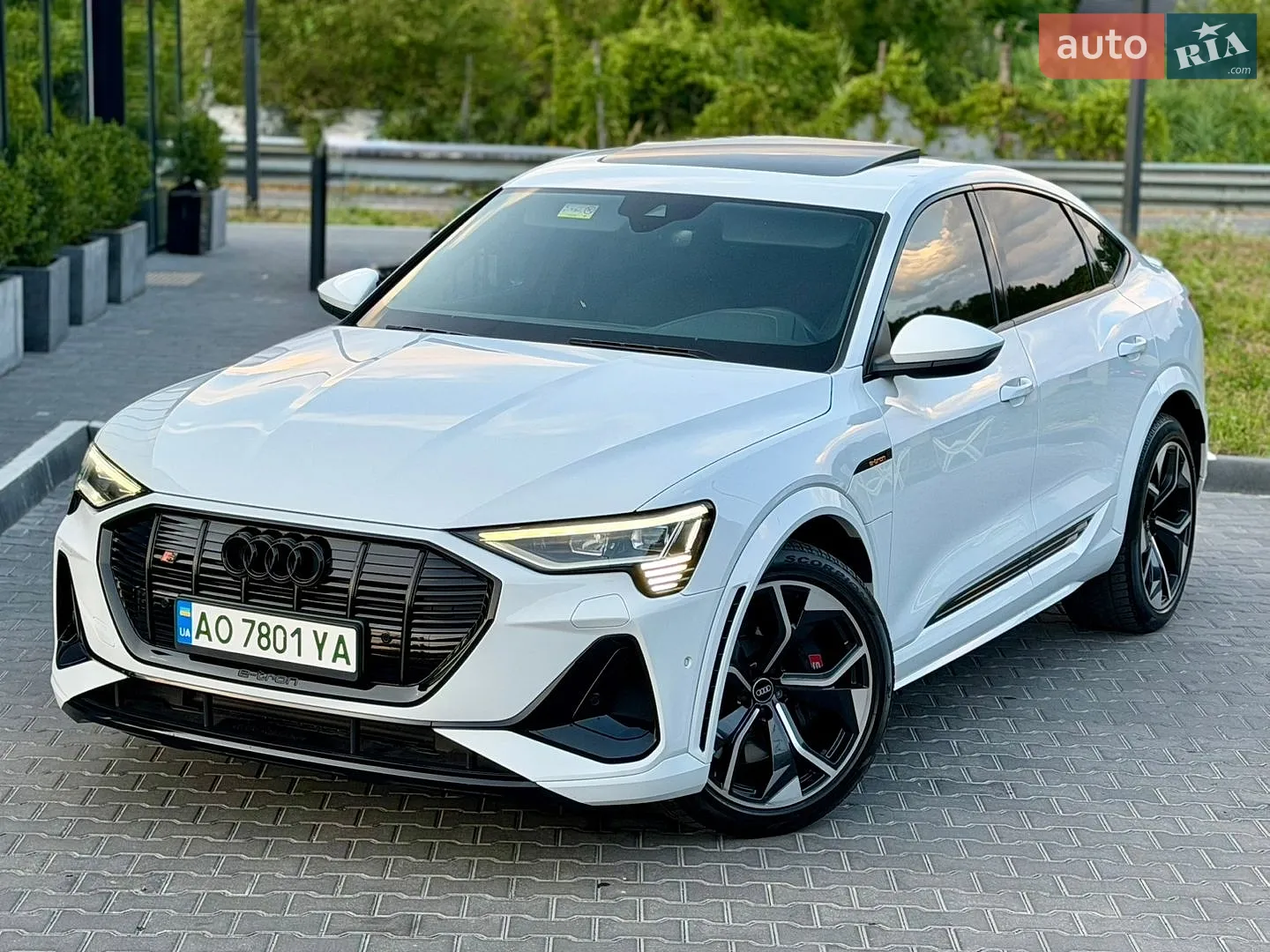 2021 Audi e-tron S Sportback - мініатюра 7