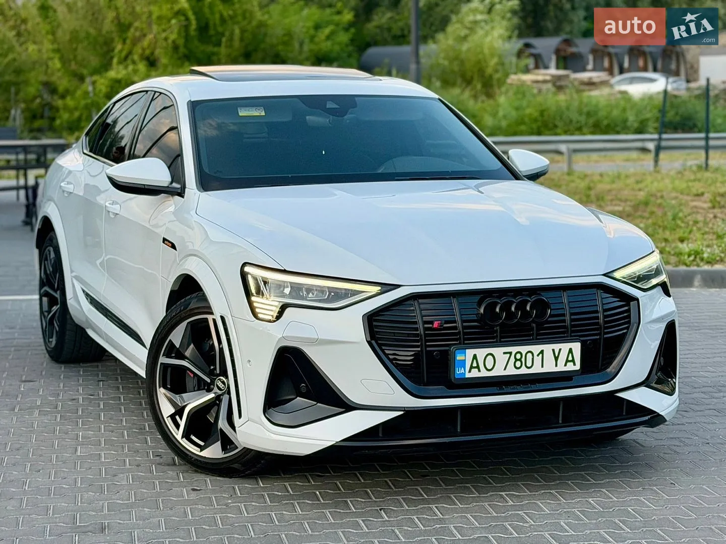 2021 Audi e-tron S Sportback - мініатюра 28