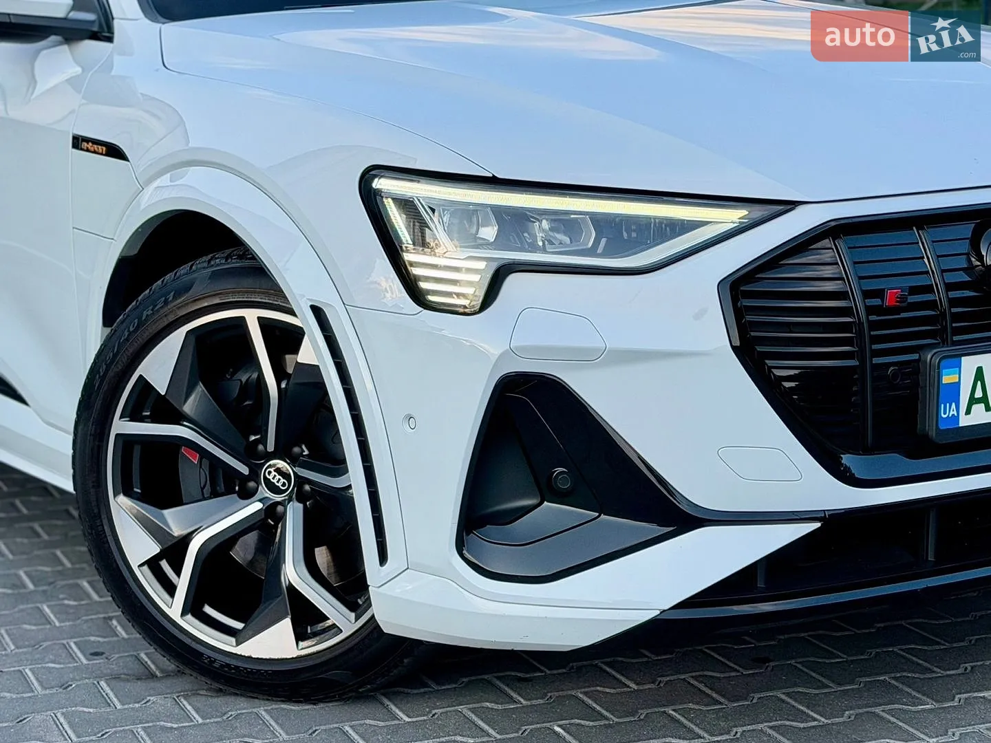 2021 Audi e-tron S Sportback - мініатюра 36
