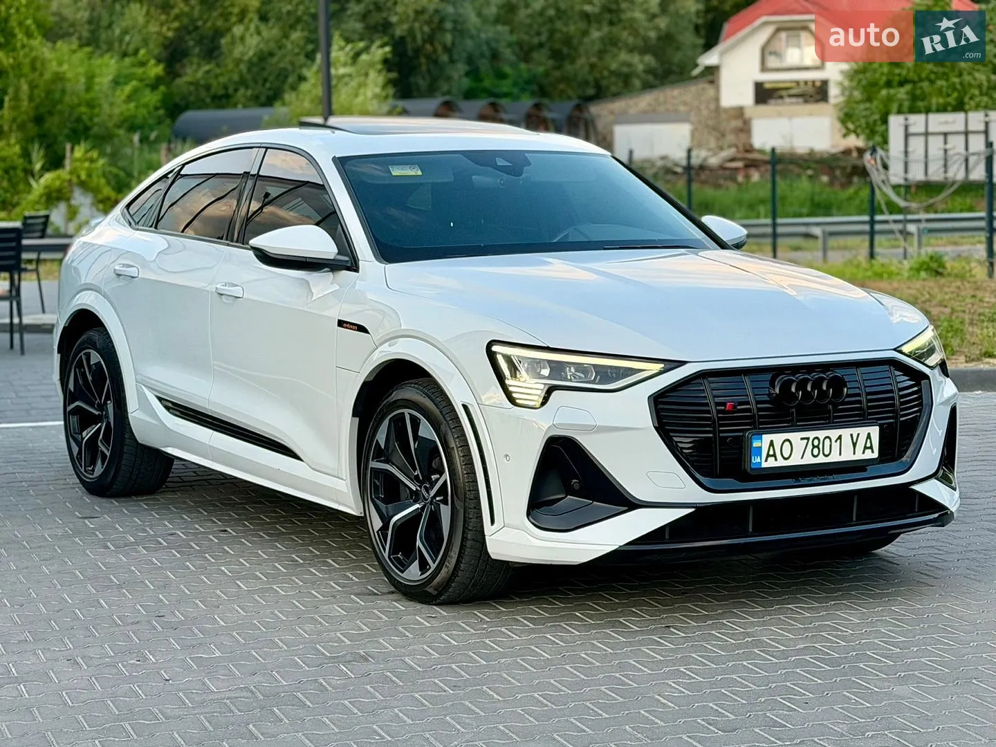 2021 Audi e-tron S Sportback - мініатюра 37
