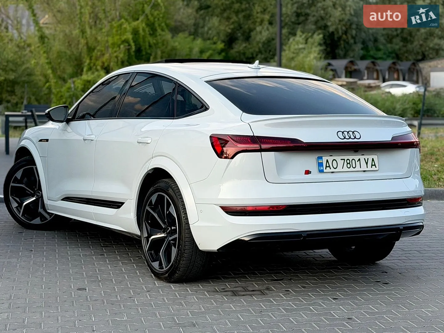 2021 Audi e-tron S Sportback - мініатюра 51