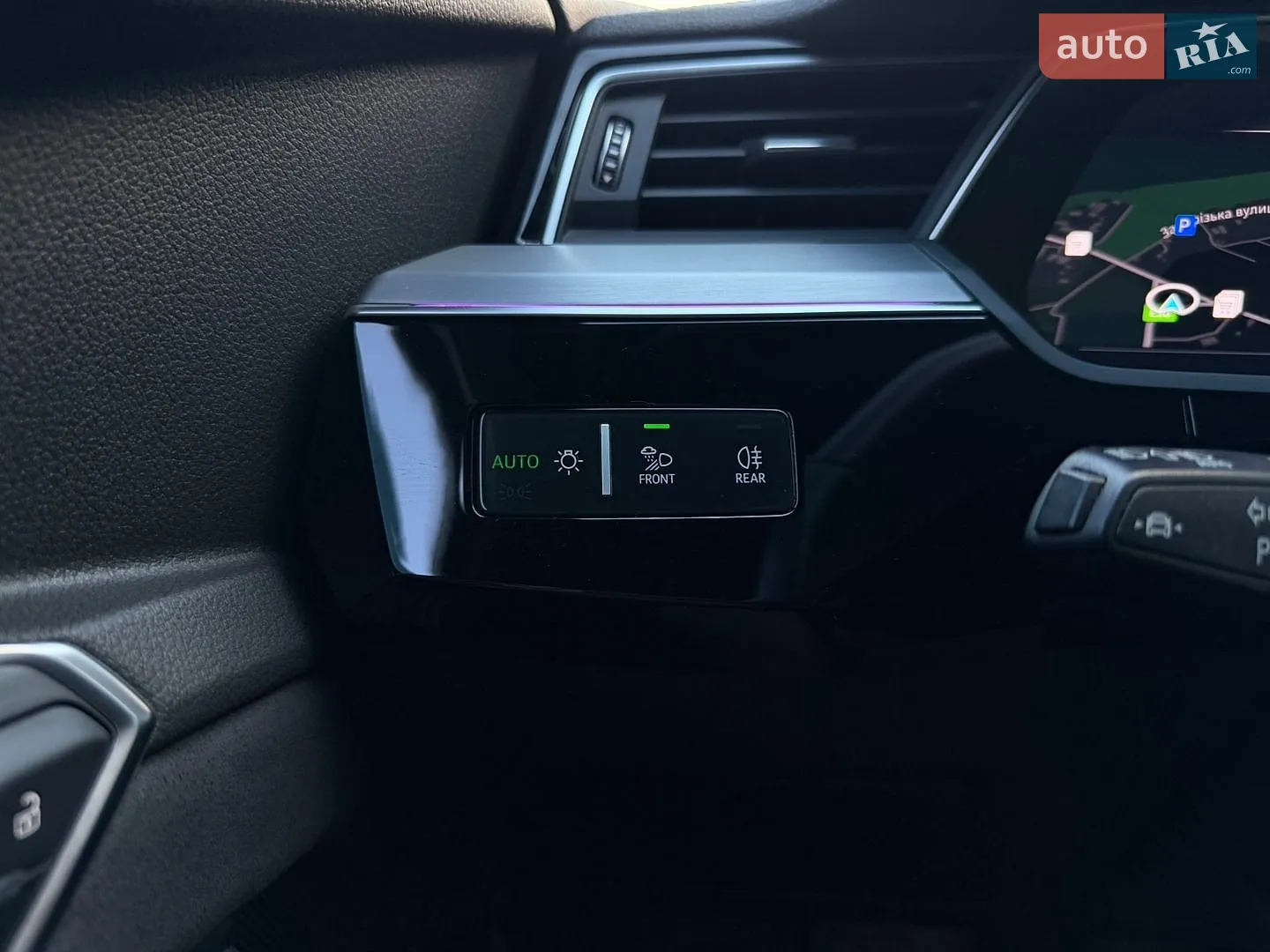 2021 Audi e-tron S Sportback - мініатюра 121