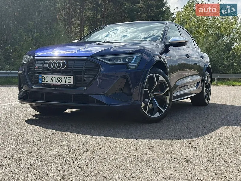 Audi e-tron S Sportback