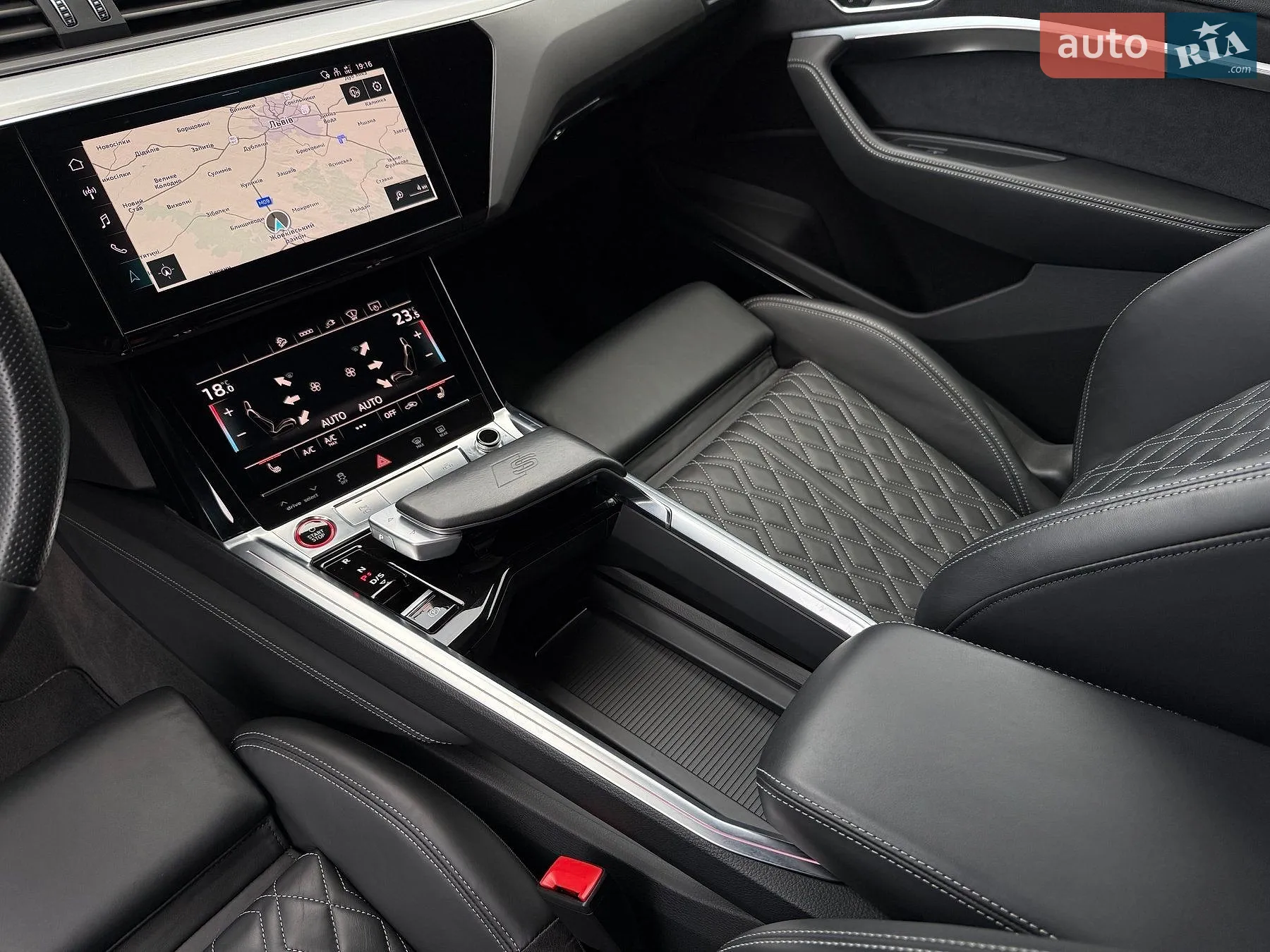 2022 Audi e-tron S Sportback - мініатюра 114