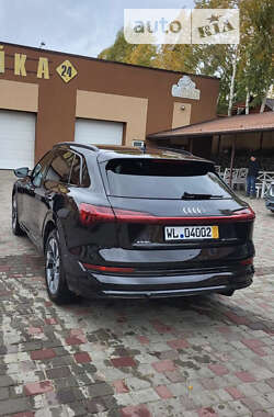 Внедорожник / Кроссовер Audi e-tron S 2020 в Киеве