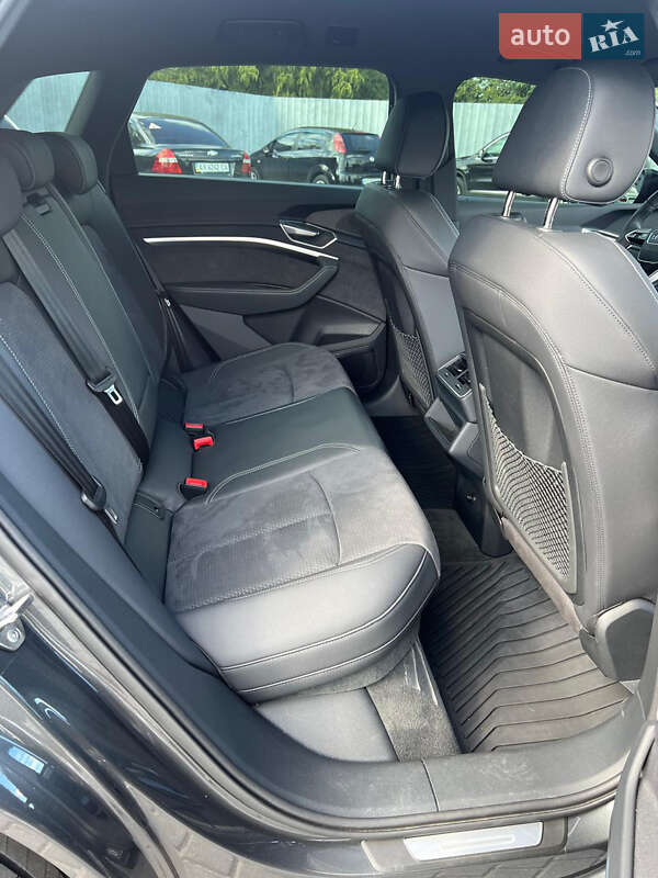 Позашляховик / Кросовер Audi e-tron S 2023 в Харкові фото 45 Позашляховик / Кросовер Audi e-tron S 2023 в Харкові