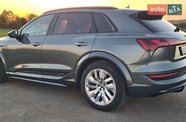 Внедорожник / Кроссовер Audi e-tron S 2021 в Хмельницком