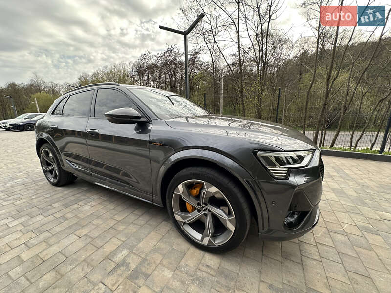 Внедорожник / Кроссовер Audi e-tron S 2022 в Львове
