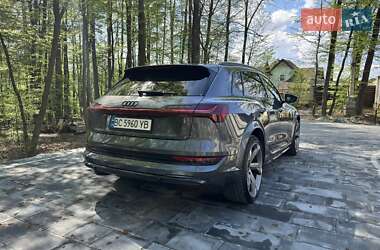 Внедорожник / Кроссовер Audi e-tron S 2022 в 