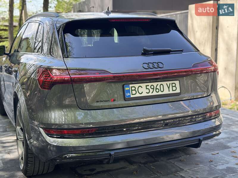 Позашляховик / Кросовер Audi e-tron S 2022 в Львові