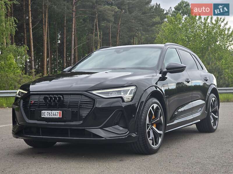 Audi e-tron S 2021
