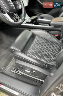 Внедорожник / Кроссовер Audi e-tron S 2021 в 