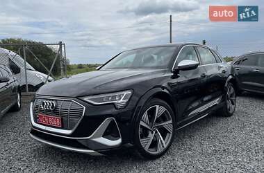 Внедорожник / Кроссовер Audi e-tron S 2022 в 