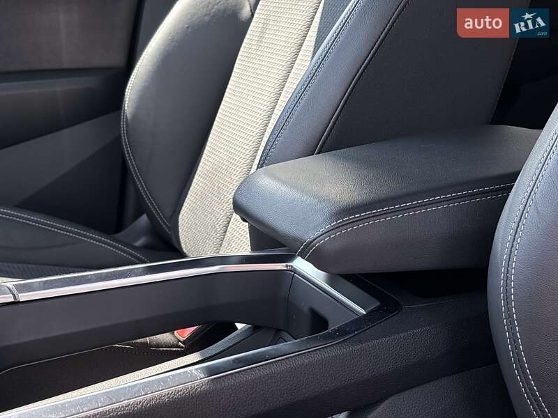 Внедорожник / Кроссовер Audi e-tron S 2021 в Львове
