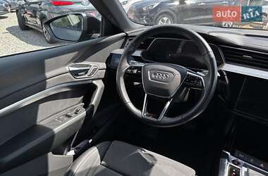 Внедорожник / Кроссовер Audi e-tron S 2021 в 