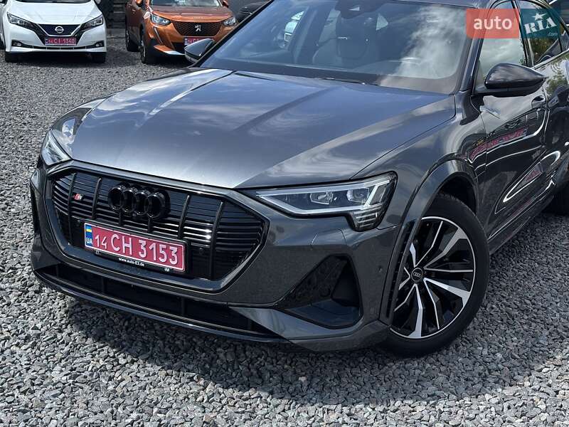 Внедорожник / Кроссовер Audi e-tron S 2021 в Львове