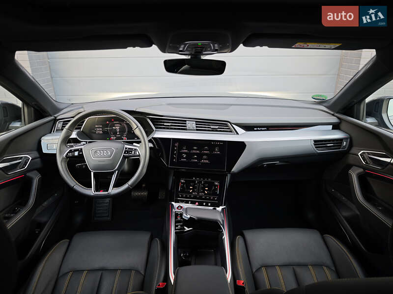 Внедорожник / Кроссовер Audi e-tron S 2022 в Луцке