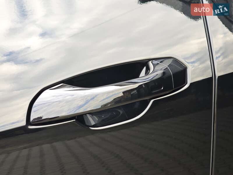 Внедорожник / Кроссовер Audi e-tron S 2022 в Луцке