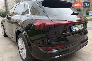 Внедорожник / Кроссовер Audi e-tron S 2021 в 