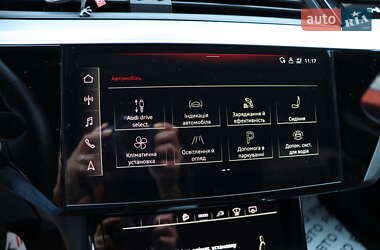 Позашляховик / Кросовер Audi e-tron S 2022 в Львові