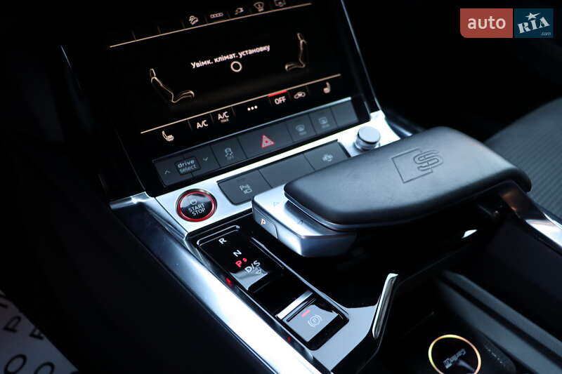 Позашляховик / Кросовер Audi e-tron S 2022 в Львові фото 37 Позашляховик / Кросовер Audi e-tron S 2022 в Львові
