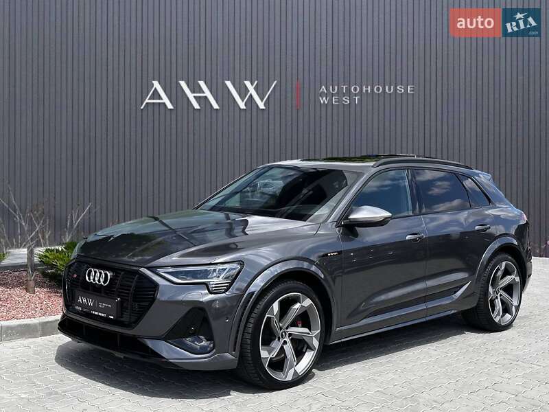 Внедорожник / Кроссовер Audi e-tron S 2021 в 