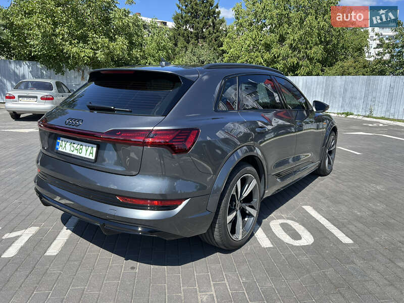 Позашляховик / Кросовер Audi e-tron S 2023 в Харкові фото 20 Позашляховик / Кросовер Audi e-tron S 2023 в Харкові