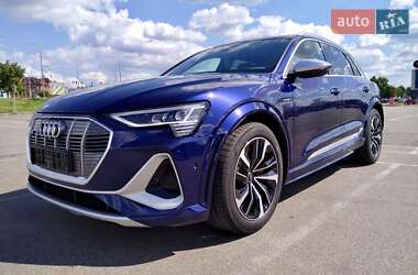Внедорожник / Кроссовер Audi e-tron S 2022 в Киеве