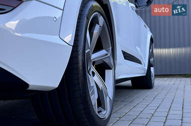 Внедорожник / Кроссовер Audi e-tron S 2022 в 