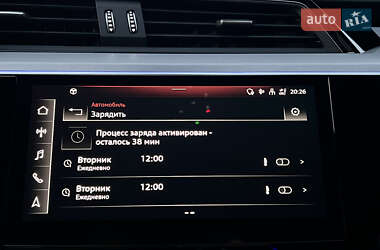 Внедорожник / Кроссовер Audi e-tron S 2022 в 