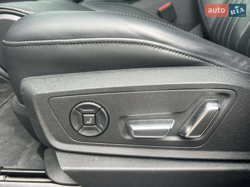 Внедорожник / Кроссовер Audi e-tron S 2021 в Василькове фото 31 Внедорожник / Кроссовер Audi e-tron S 2021 в Василькове