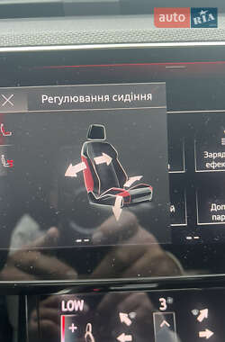 Внедорожник / Кроссовер Audi e-tron S 2021 в 