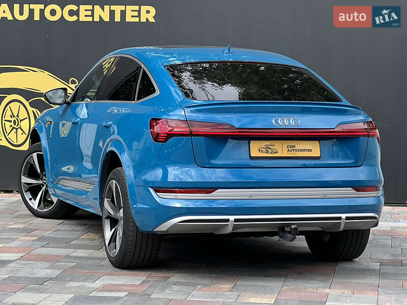 Внедорожник / Кроссовер Audi e-tron S 2021 в Киеве