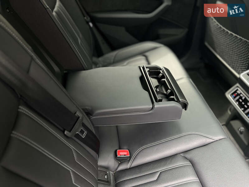 Внедорожник / Кроссовер Audi e-tron S 2021 в Киеве