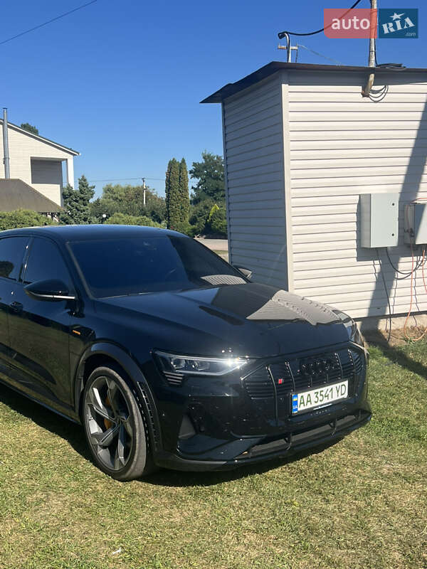 Внедорожник / Кроссовер Audi e-tron S 2021 в Василькове фото 51 Внедорожник / Кроссовер Audi e-tron S 2021 в Василькове