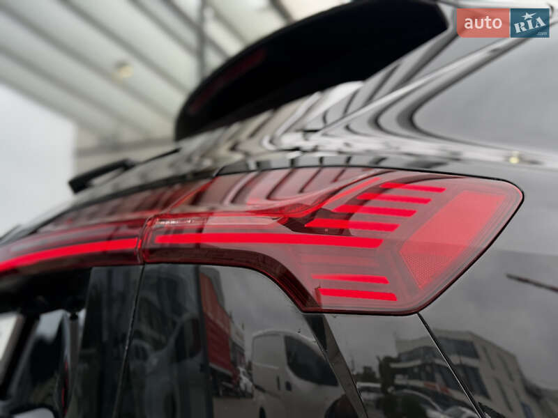 Позашляховик / Кросовер Audi e-tron S 2022 в Хмельницькому фото 9 Позашляховик / Кросовер Audi e-tron S 2022 в Хмельницькому