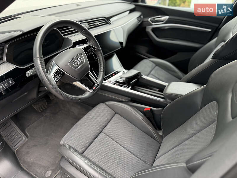 Позашляховик / Кросовер Audi e-tron S 2022 в Хмельницькому фото 34 Позашляховик / Кросовер Audi e-tron S 2022 в Хмельницькому
