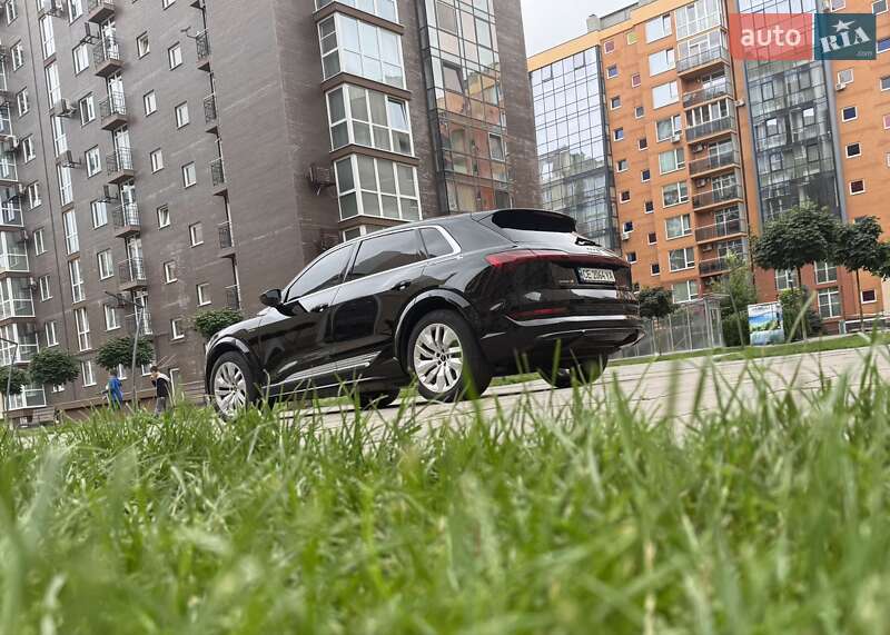Внедорожник / Кроссовер Audi e-tron S 2021 в Черновцах фото 9 Внедорожник / Кроссовер Audi e-tron S 2021 в Черновцах
