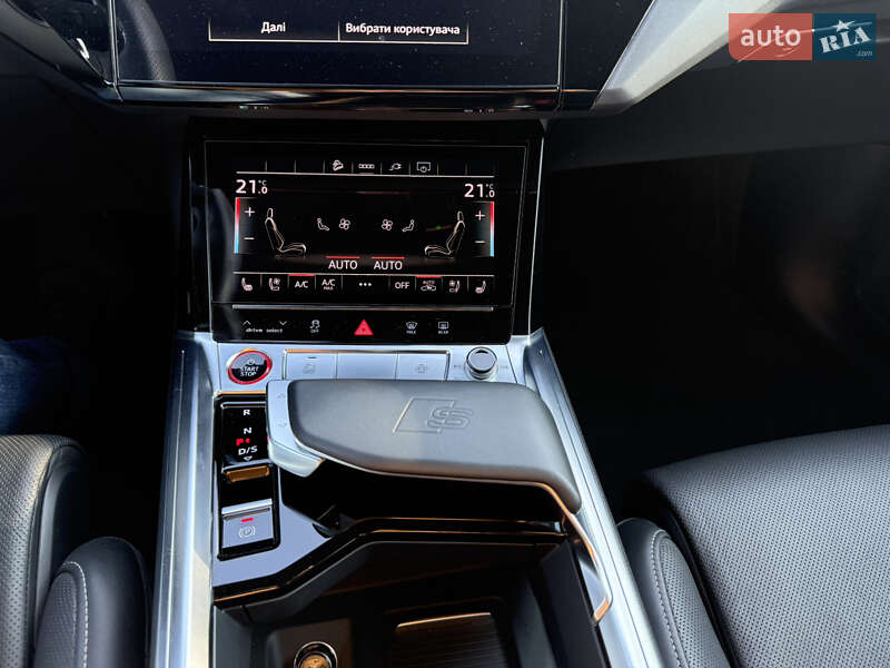 Внедорожник / Кроссовер Audi e-tron S 2022 в Черновцах фото 32 Внедорожник / Кроссовер Audi e-tron S 2022 в Черновцах