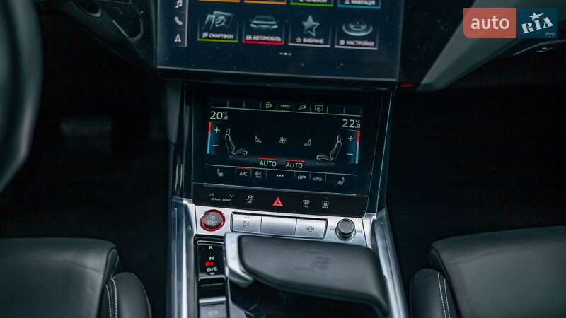 Внедорожник / Кроссовер Audi e-tron S 2022 в Черновцах фото 49 Внедорожник / Кроссовер Audi e-tron S 2022 в Черновцах