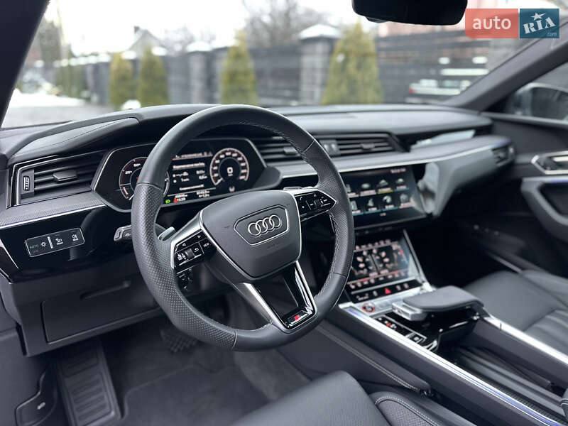 Внедорожник / Кроссовер Audi e-tron S 2022 в Луцке фото 52 Внедорожник / Кроссовер Audi e-tron S 2022 в Луцке